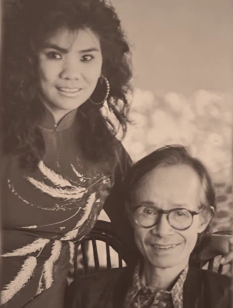 Nghệ sĩ Nhân dân Thanh Hoa, người ngưỡng mộ giọng hát Khánh Ly.