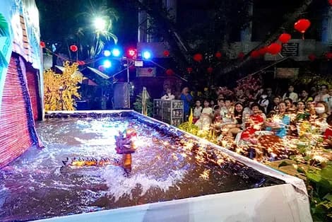 Nghệ thuật múa rối nước truyền thống, thể hiện bản sắc văn hóa Việt trong không khí mùa xuân.