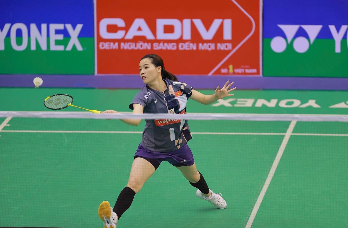 Nguyễn Thùy Linh tập trung cao độ trong pha cầu, thể hiện sự kiên trì và nỗ lực không ngừng trên hành trình vươn tầm thế giới.