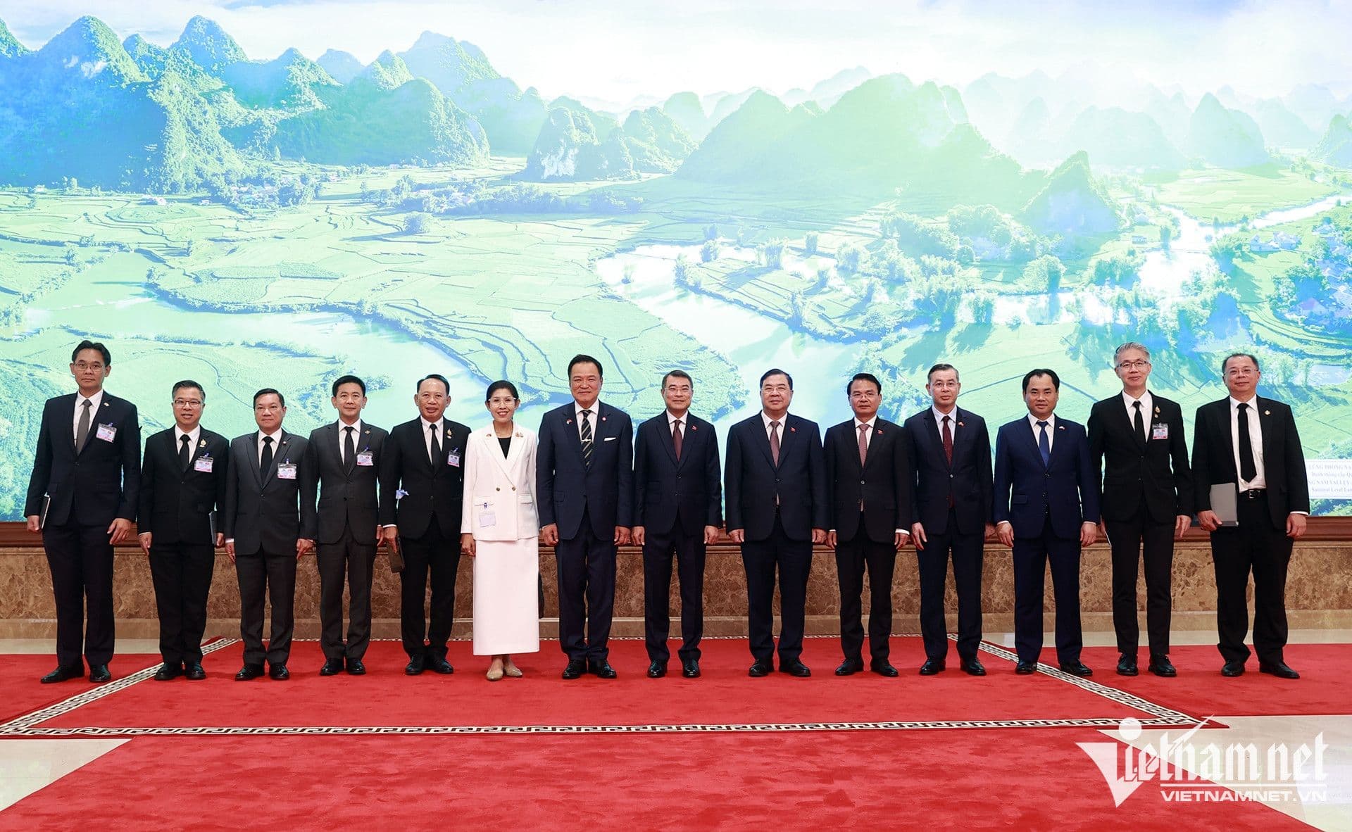 Đoàn đại biểu cấp cao các nước tham dự hội nghị, minh chứng cho vai trò kiến tạo của Việt Nam trong hợp tác khu vực ASEAN và Mekong.