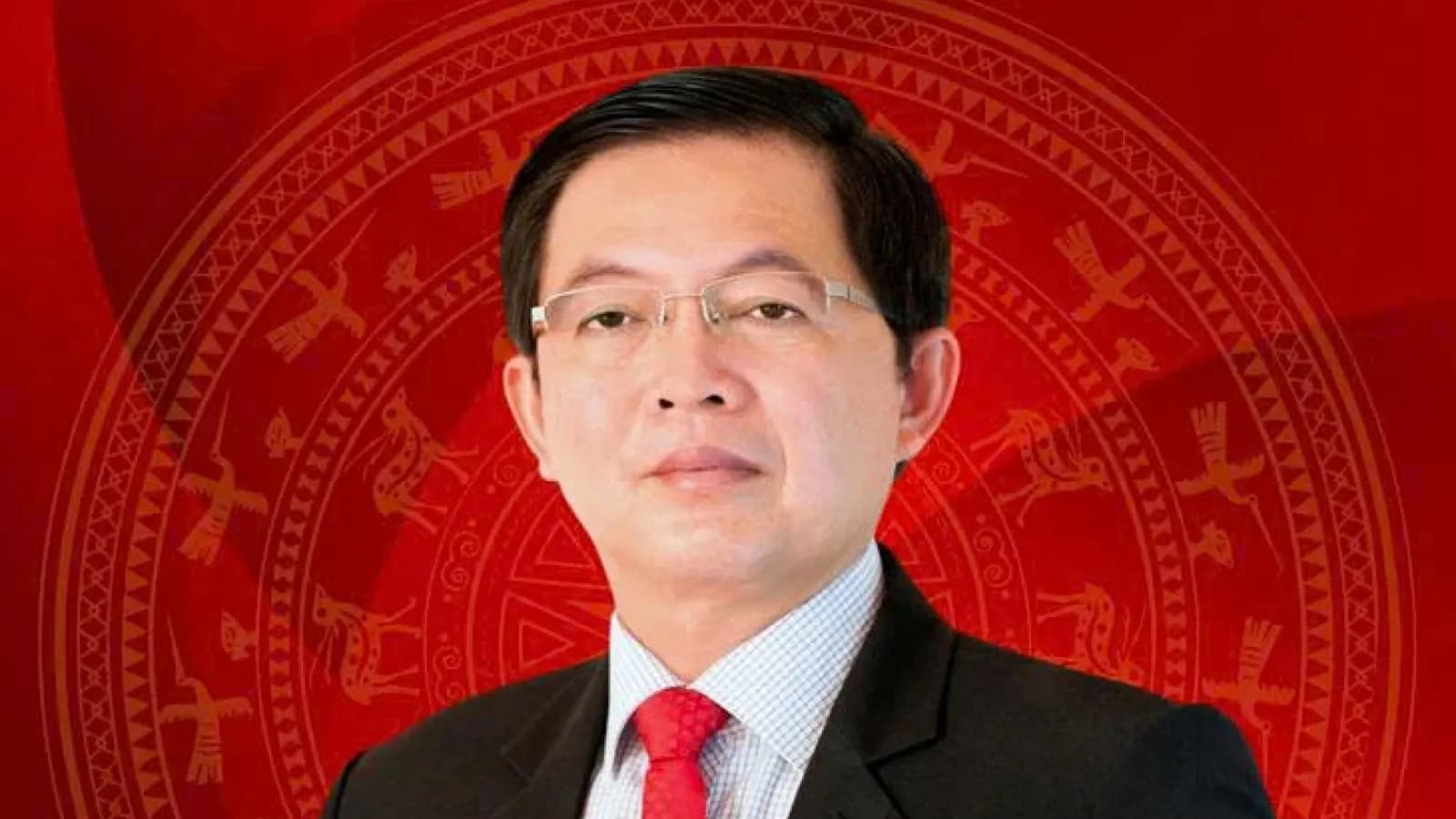 Phó Thủ tướng, Trưởng Ban Chỉ đạo quốc gia phát triển ngành công nghiệp bán dẫn, thể hiện cam kết hành động