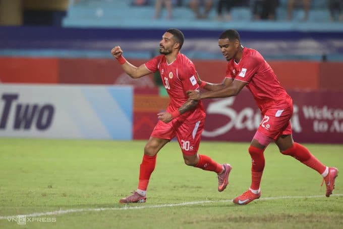 Rogerio Alves (China) ăn mừng cú đúp bàn thắng giúp CAHN đại thắng Tai Po 3-0.