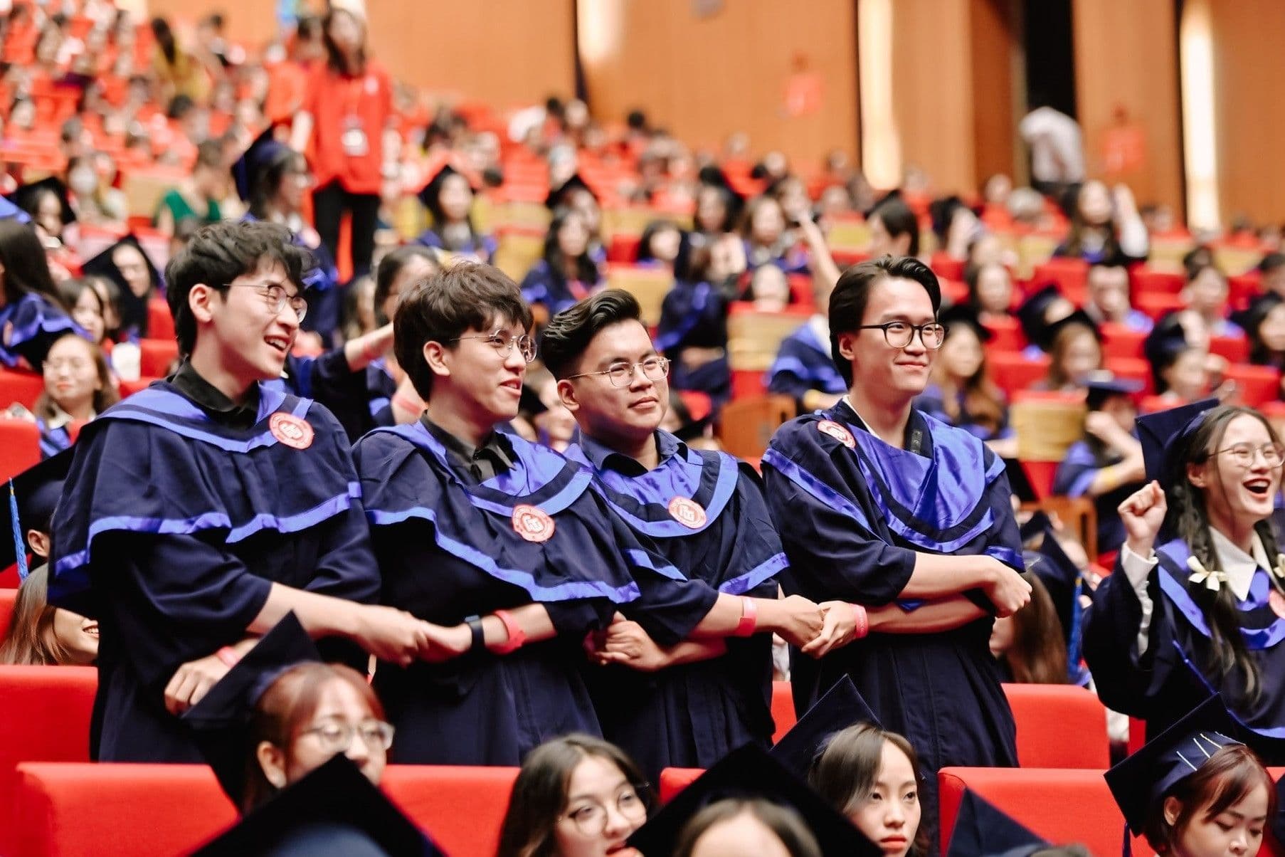 Sinh viên tại một trường đại học, minh họa tương lai tuyển sinh công bằng