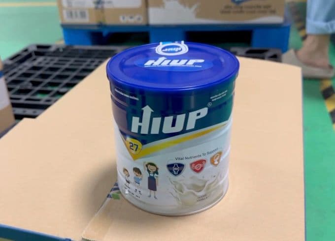 Sản phẩm dinh dưỡng HIUP 27 làm giả. Ảnh: Công an cung cấp