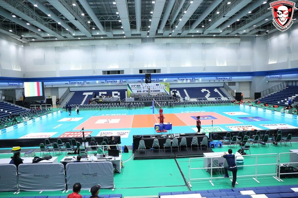 Sân vận động bóng chuyền hiện đại sẵn sàng cho các trận đấu trực tiếp trong tương lai.