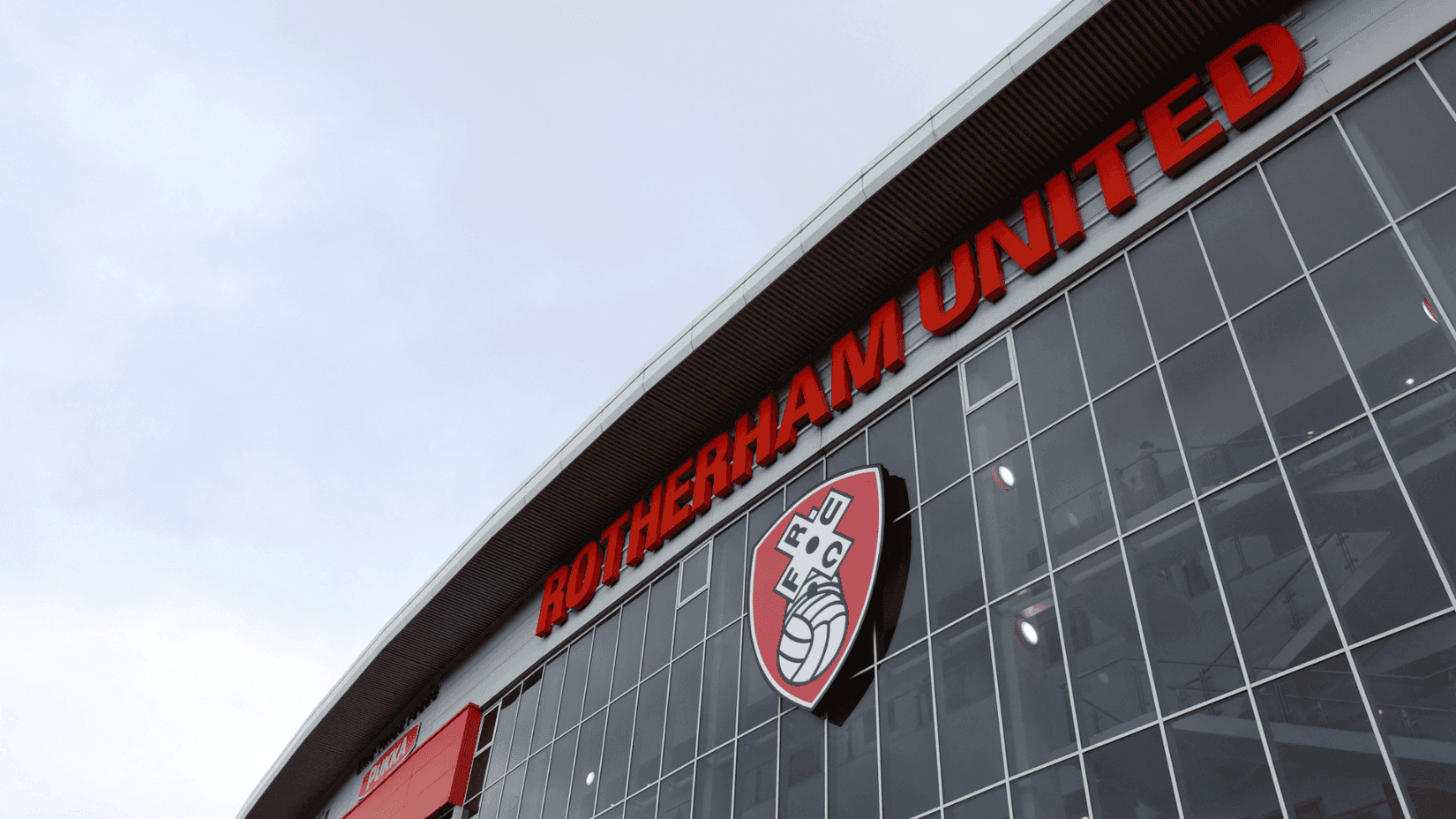 Sân vận động New York của Rotherham United, môi trường lý tưởng để nuôi dưỡng và phát triển các tài năng trẻ.