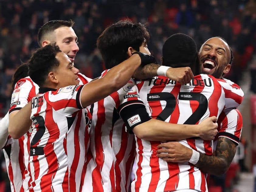 Stoke và Fulham đối đầu với nhau ở vòng 1/16 FA Cup