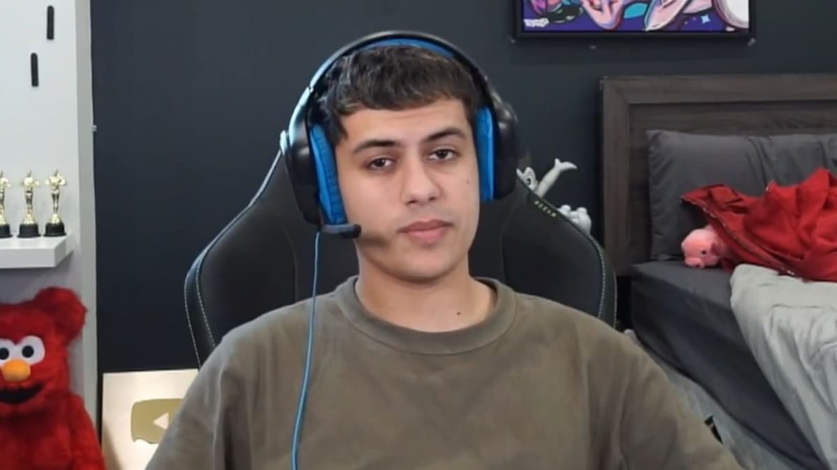 Streamer StableRonaldo phát biểu, đại diện cho phản ứng của cộng đồng streamer về viewbot.