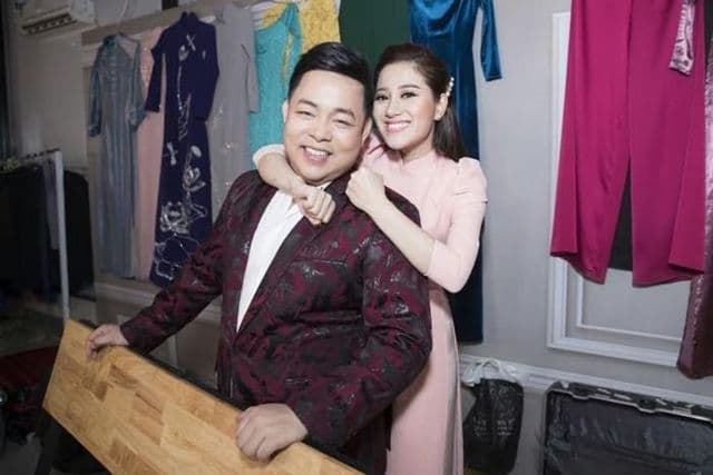 Tố My và Quang Lê thân thiết, thể hiện sự đồng hành và hỗ trợ lẫn nhau trong sự nghiệp âm nhạc bolero.