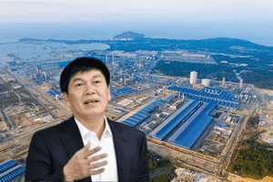 Tỷ phú Trần Đình Long và hình ảnh khu liên hợp gang thép Hòa Phát tại Phú Yên, biểu tượng cho siêu dự án 86.000 tỷ đồng.