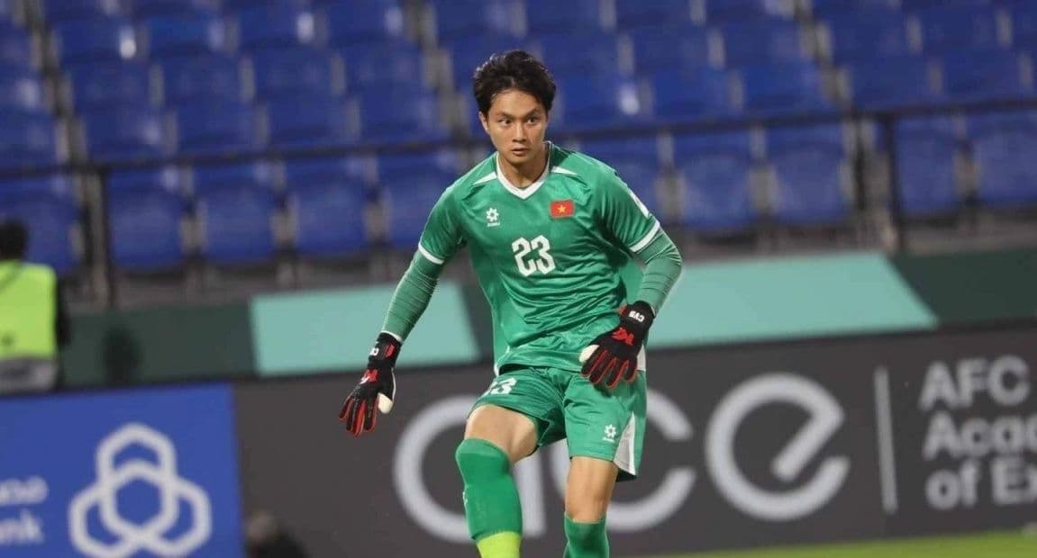 Thủ môn Cao Văn Bình của U23 Việt Nam, người hùng trong loạt sút luân lưu.