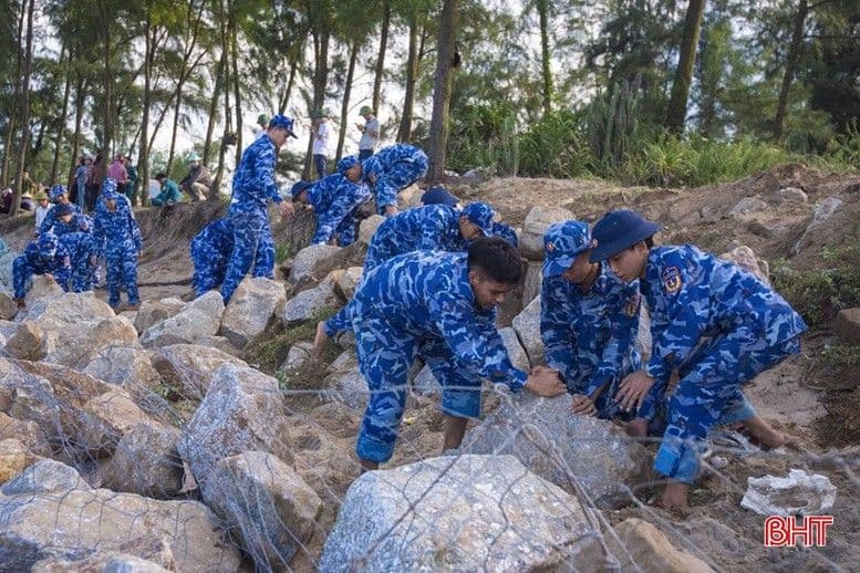 Thủ tướng Chính phủ Phạm Minh Chính ban hành công điện khẩn ứng phó bão số 5.