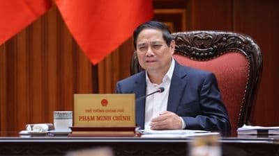 Thủ tướng Phạm Minh Chính và Chính phủ vạch ra lộ trình "Ba Tăng Tốc" để vượt thách thức, phát triển kinh tế.