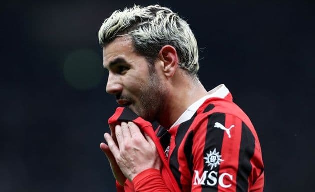 Theo gật đầu gia nhập Al Hilal