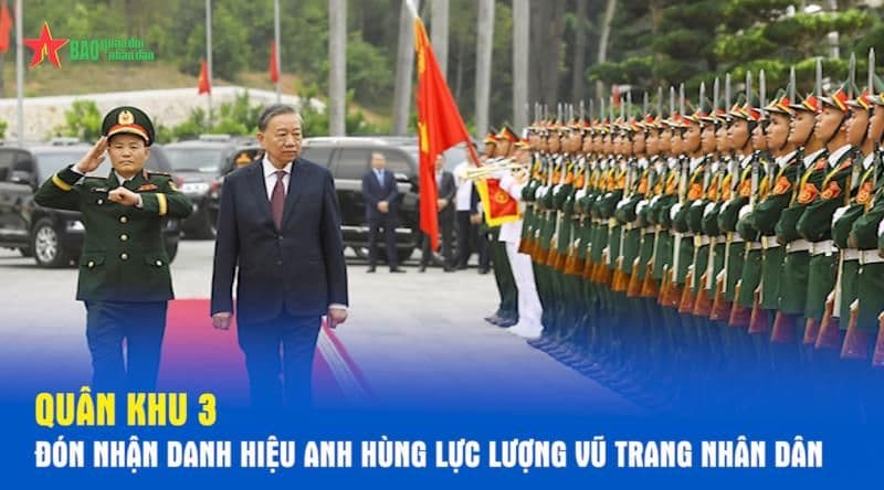 Thiếu tướng Quân đội nhân dân Việt Nam tại lễ đón nhận danh hiệu Anh hùng Lực lượng vũ trang nhân dân