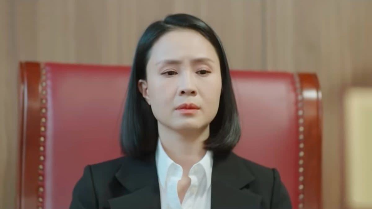 Thu đối mặt với lằn ranh đạo đức khi nắm giữ lệnh bắt giữ Triển.