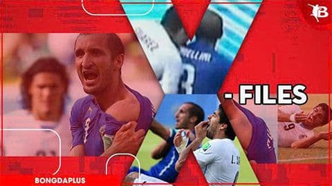 Tiền đạo Luis Suárez trong một pha bóng, đại diện cho những chân sút cần rèn giũa.