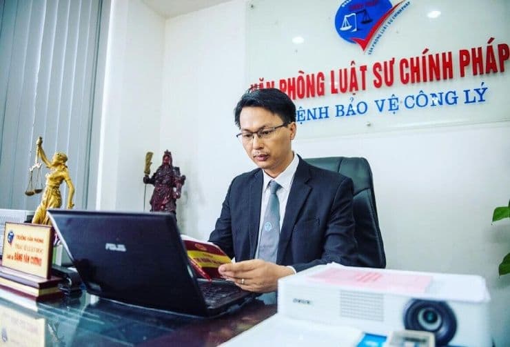 Tiến sĩ, luật sư Đặng Văn Cường, người đã nhấn mạnh vai trò của tuyên truyền trong việc kiến tạo ý thức tự giác an toàn giao thông.