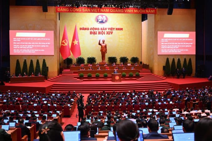 Toàn cảnh Đại hội XIV Đảng Cộng sản Việt Nam, nơi thảo luận và hoàn thiện Điều lệ Đảng.