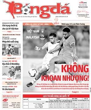 Trang nhất báo Bóng đá với tiêu đề về trận đấu Việt Nam - Malaysia, phản ánh sự kiện chính của bài viết.
