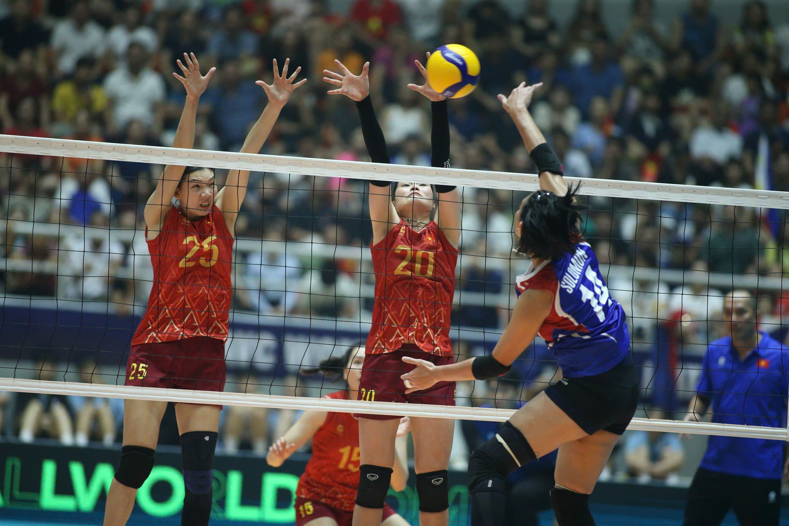 Trực tiếp bóng chuyền nữ Việt Nam - nữ Philippines: Thanh Thúy dứt điểm, danh hiệu về tay (chung kết AVC Cup) (Kết thúc) - 3