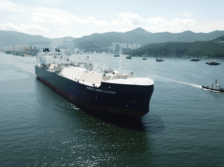 Tàu chở LNG Rudolf Samoylovich, biểu tượng cho những lỗ hổng trong các lệnh trừng phạt năng lượng của EU đối với Nga