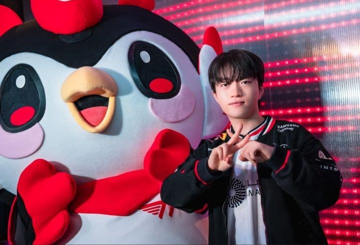 Tuyển thủ LMHT chào khán giả, hướng tới giấc mơ CKTG 2025