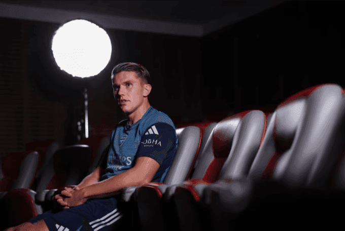 Viktor Gyokeres chia sẻ lý do chọn Arsenal trong buổi phỏng vấn.