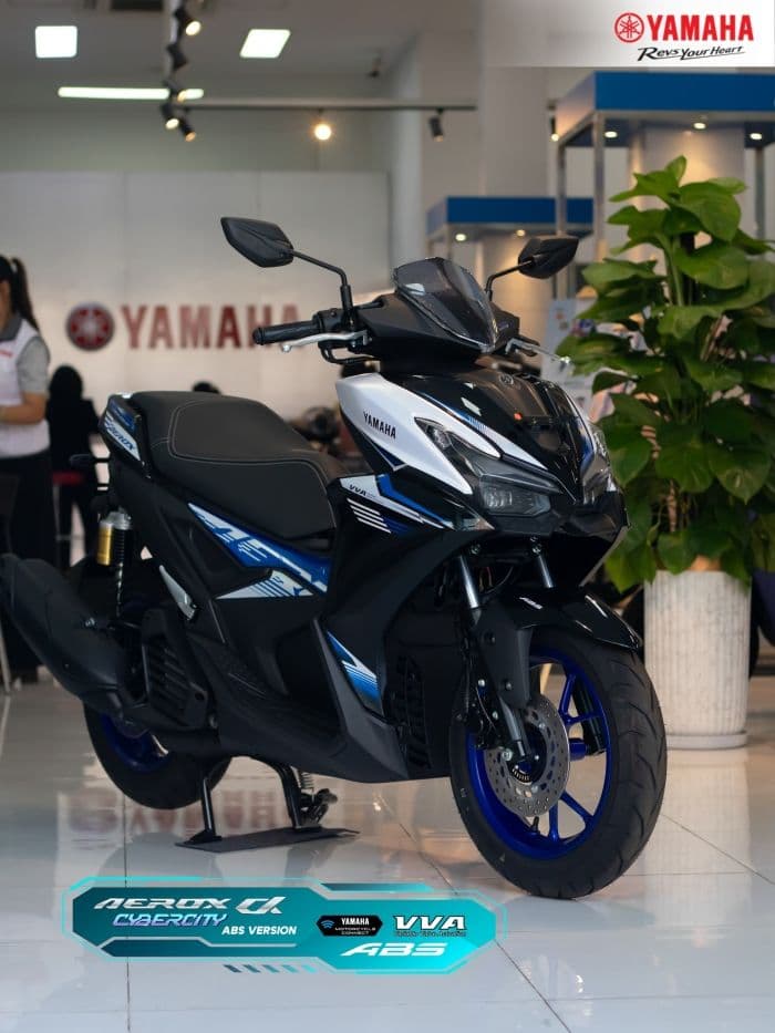 Xe tay ga Yamaha Aerox Alpha 2026 màu đen trắng xanh thể thao