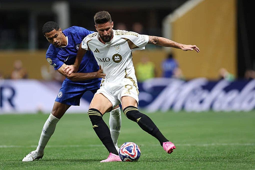 Xuất hiện sự cố khó tin ở FIFA Club World Cup - 2